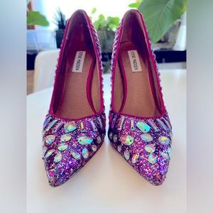 STEVE MADDEN GALAXXIE GLITTER PUMPS Size 9